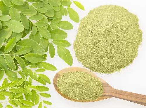 Moringa in polvere: proprietà e benefici